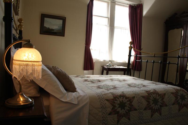 Dunallan Guest House Grantown-on-Spey Exterior photo