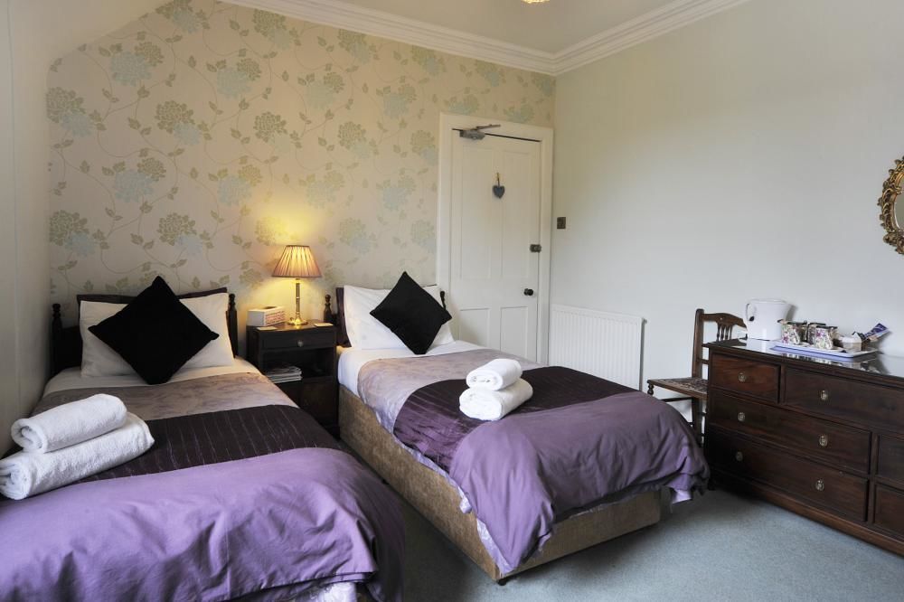 Dunallan Guest House Grantown-on-Spey Exterior photo